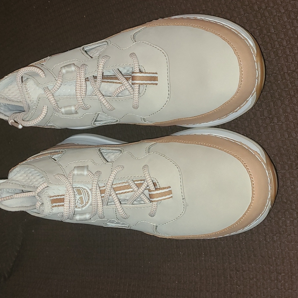 New Timberland "Timberloop" mid Hiker light beige nubuck sizes 7 and 7.5 - Picture 2 of 9